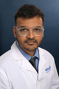 Aarjuv Majmundar, MD