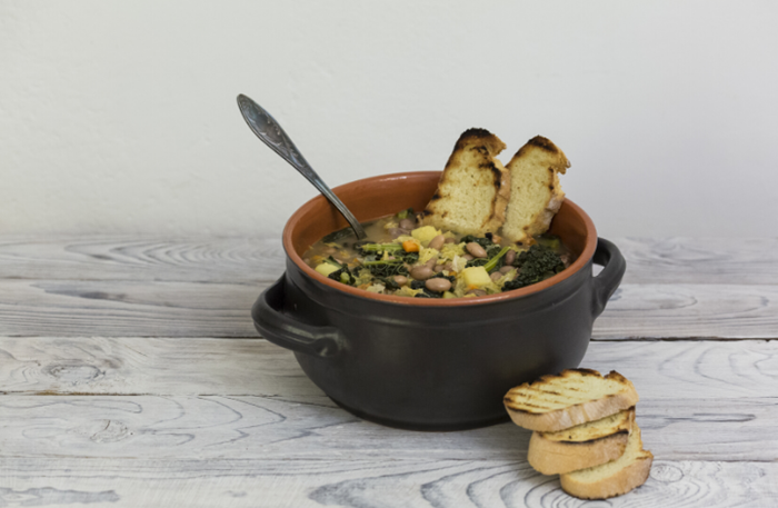 White Bean and Kale Chicken Soup