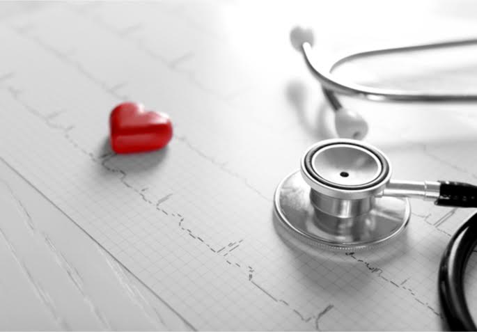 stethoscope and heart