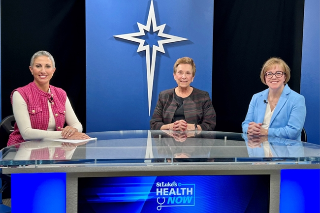 Mary Grace Simcox and Rebecca Seaman