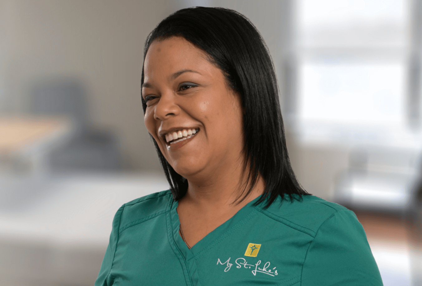 Smiling St. Luke's Employee