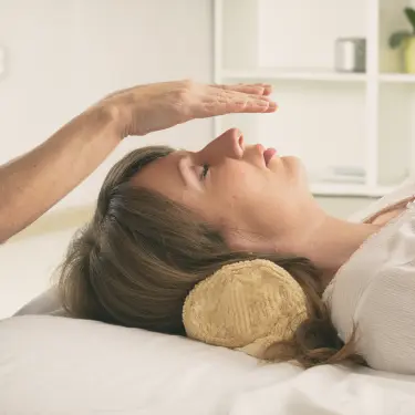 vna-comp-therapy_reiki