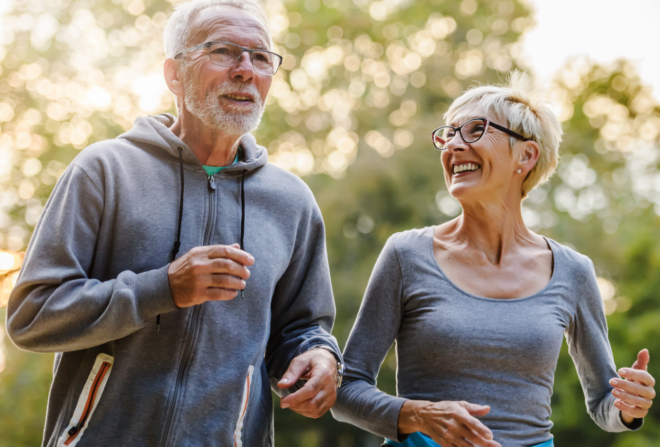 Elderly couple on a run