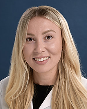 Karolina  Zektser, DO