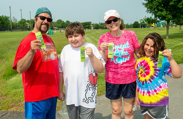 Family participating in the Healthy Steps 5k