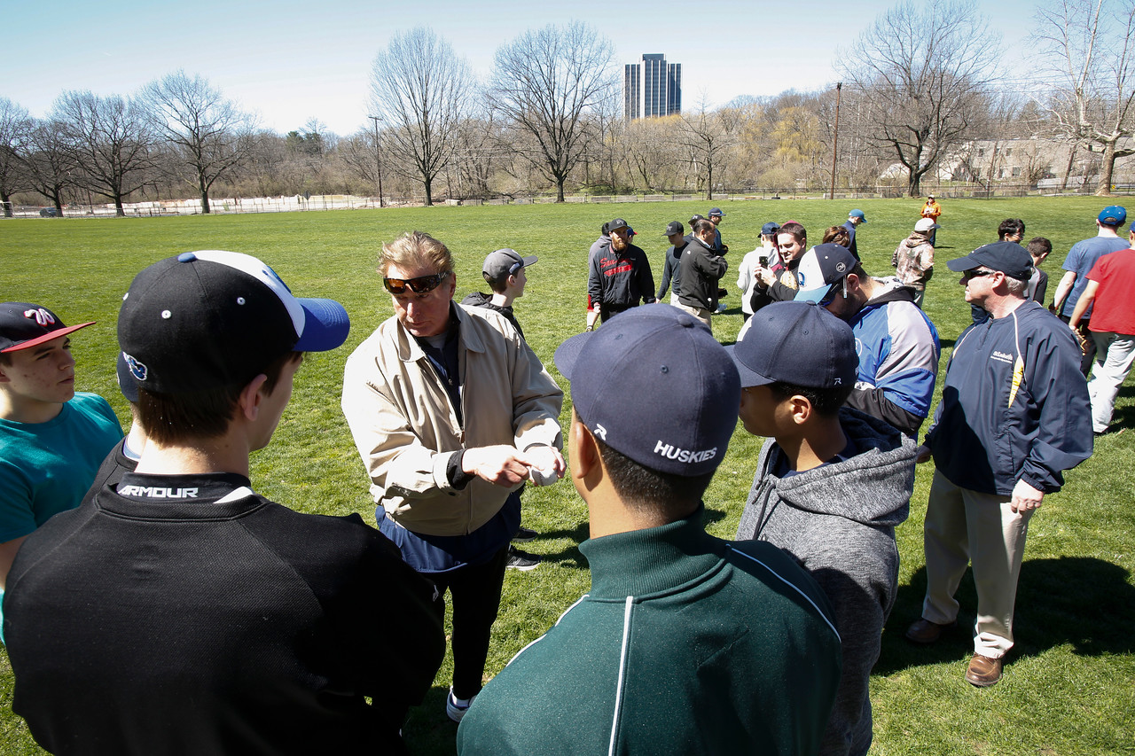 St Luke's - Steve Carlton Makes a Special Appearance in Bethlehem